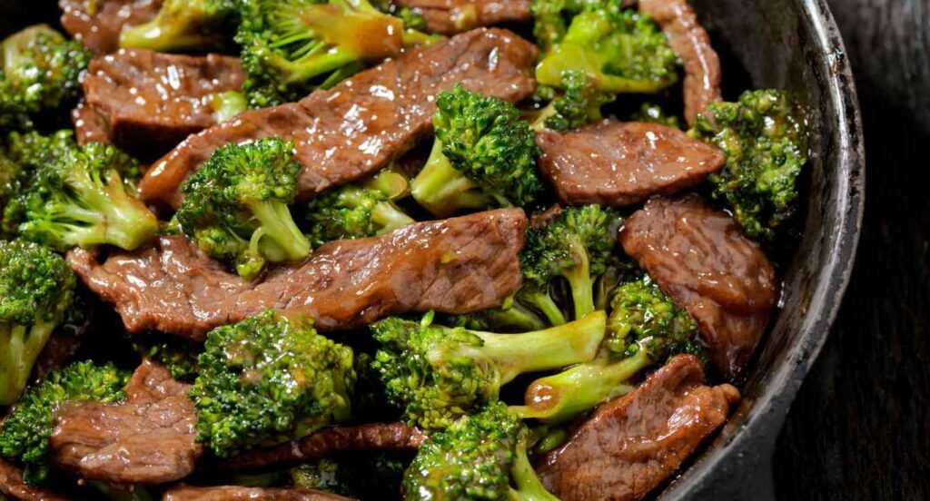 Receita de Bife Chinês com Brócolis