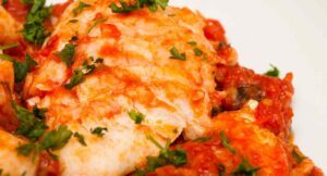 Receita de Peixe alla Livornese: Sinfonia e Sabores na Cozinha Italiana
